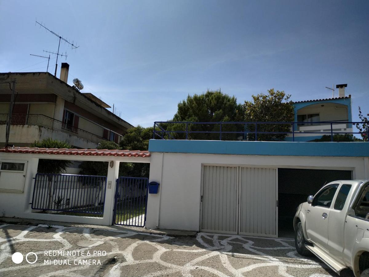 Muses Apartments Эретрия Экстерьер фото